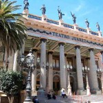 Teatro Juarez exterior